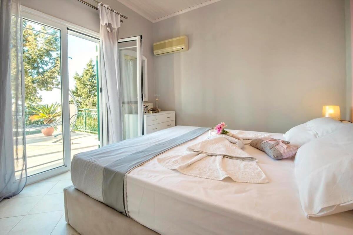 Paxoi Serene Oasis - Mylos Mediterranean Charm Arvanitakeika Kültér fotó